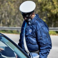 Πόσα άτομα επιτρέπονται στο αυτοκίνητο